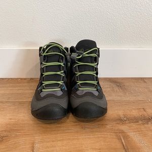 KEEN waterproof boots, boys, size 3